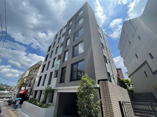 GRANPASEO成城学園前の物件外観写真